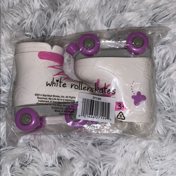 American Girl Doll white rollerskates - Picture 2 of 2